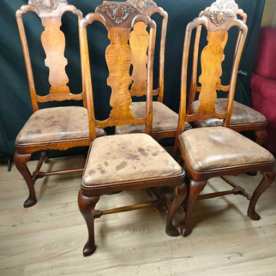 Série de 5 chaises 